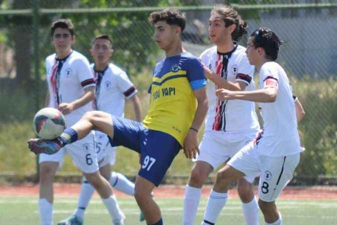 Yozgat Belediyesi Bozokspor U-15 takımı Tarsus U-15 takımını 2-1 mağlup etti