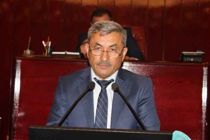 Akdağmadeni spor salonlarına bakım ve onarıma ihtiyacı var
