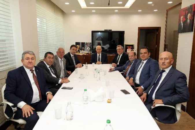 Gazetecilerle buluştu.. Şehrin sorunlarını konuştu..