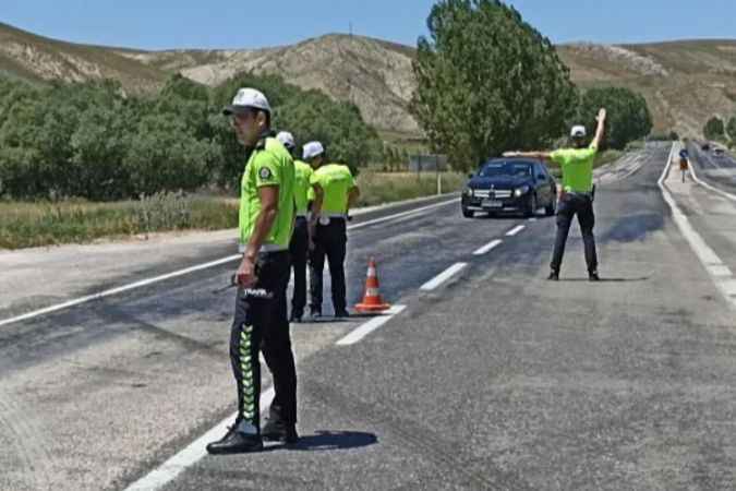 Polis Ekipleri Denetimleri Sıklaştırdı O Yolda Denetimler Devam Ediyor