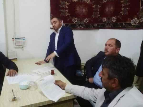 İYİ Parti çiftçi ve esnafı  dinliyor, bilgilendiriyor