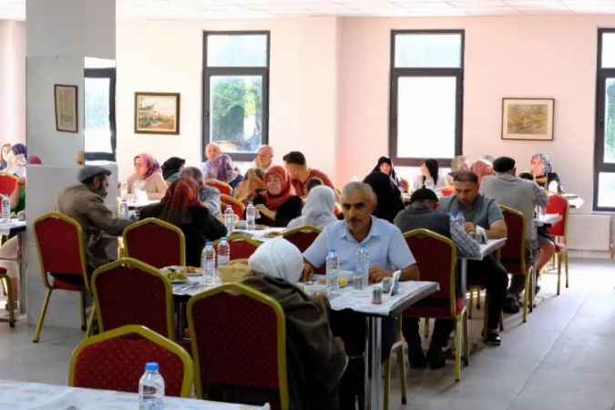 Sorgun Belediye Başkanı Erkut Ekinci, Şehit aileleriyle bir araya geldi