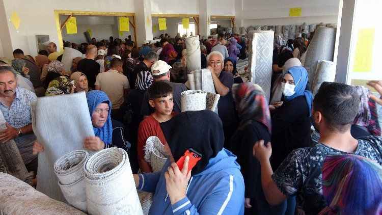 Yozgat'ta izdihama neden olan açılış. Ucuzunu bulan koştu