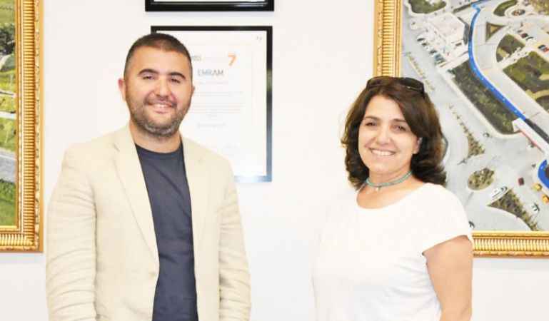 Ayla Hoca Almanya'dan Geldi