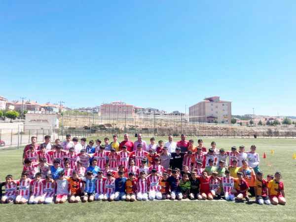 Sağlıklı bir gelecek için spor!