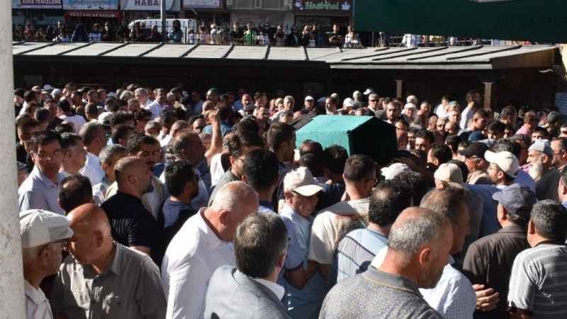 Genç ölümü yürekleri yaktı