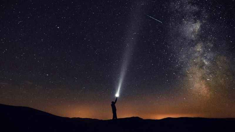 Yıldızlar kaydı, Perseid Meteor Yağmuru'nun ışık şöleni büyüledi