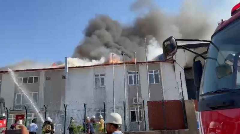 CNC Atölyesinde Yangın! Kontrol Altına Alınamıyor...