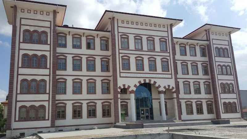 Şarkışla ilçe milli eğitim müdürlüğü yemek pişirme ve dağıtım sonrası hizmeti alacak