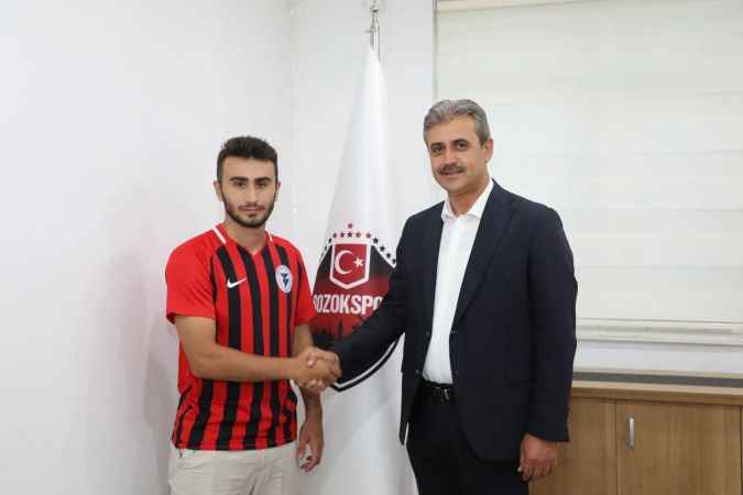 Yozgat Belediyesi Bozokspor’da transfer sürüyor.. Genç Oyuncularla anlaştı!
