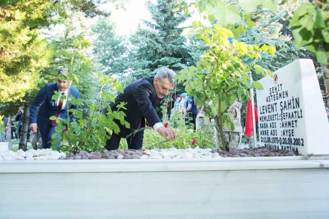 Yozgat'ın yeni Valisi ayağının tozu ile bakın nereleri ziyaret etti. Her ziyaretin bir anlamı var
