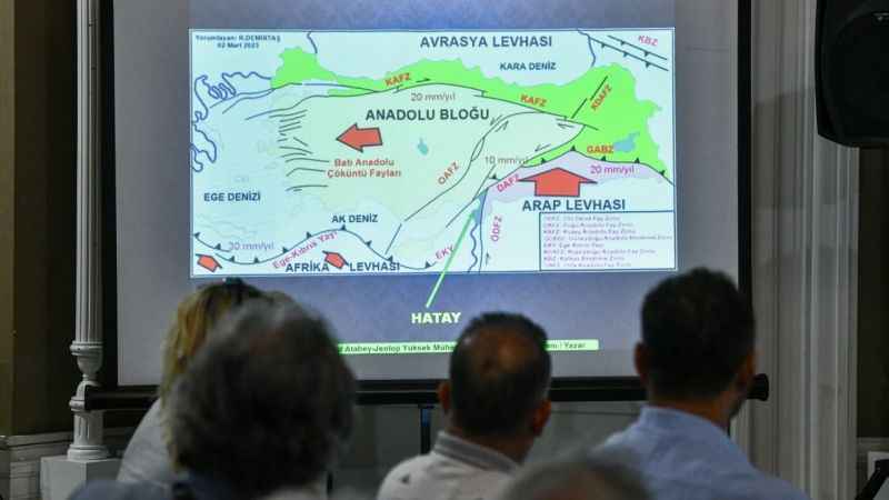 Hatay'da deprem neden oldu?  ‘Bilimin Işığında Deprem ve Hatay Gerçeği’ konuşuldu!