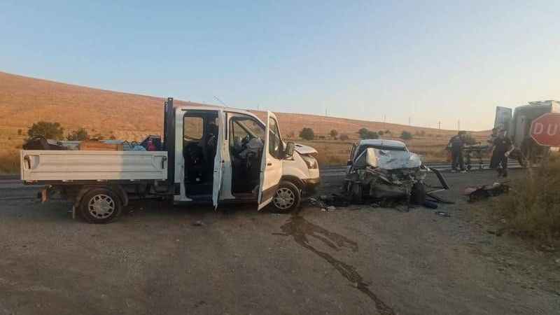 Sürücü değiştirmek için durmuşlardı.. Sonrası facia