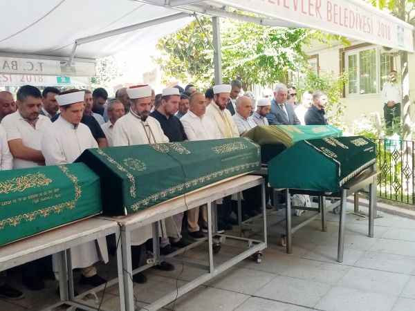 Bu acıya yürek dayanmaz.. Yozgat'taki kazada anne, baba ve kardeşini kaybetti..