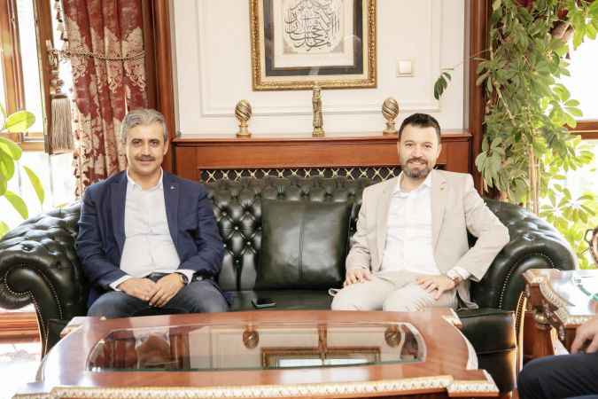 Milletvekili Süleyman Şahan ve AK heyet Yozgat Belediye Başkanı Celal Köse'yi ziyaret etti