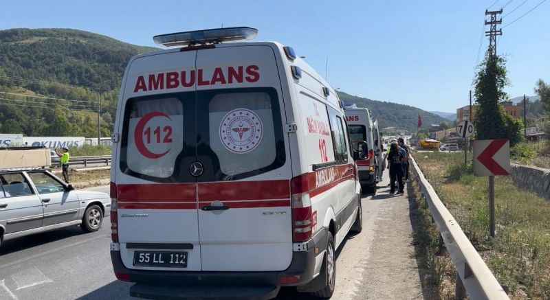 Gurbetçi aile faciadan döndü: 4 yaralı