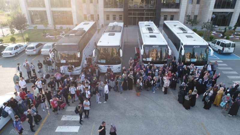 Pursaklar Belediyesi, ilçede yaşayan vatandaşları ücretsiz geziye götürüyor