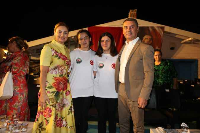 Gölbaşı Belediyesi'nden görkemli kutlama.. Ünlü sanatçılar 4 gün boyunca konser verecek