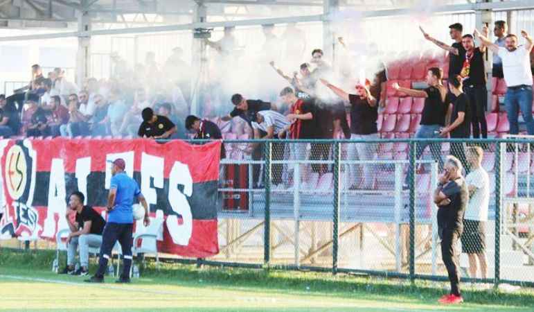 Yozgat Belediyesi Bozokspor'un maçında olay: Maç iptal oldu