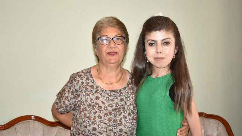 Arzu ile Sohbetler bu akşam 20.00'da Çamlık TV'de