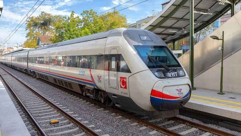 Sadece 248 TL'ye Keyifli Bir Ankara-İstanbul Tren Yolculuğu!
