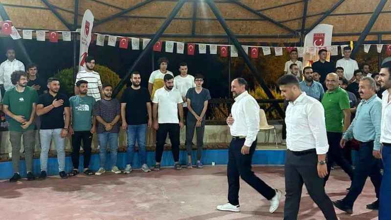 Yozgat Milli Türk Talebe Birliği yönetiminde değişiklik konusunda Genel Başkan Emrah Karayel istişare toplantısında açıkladı