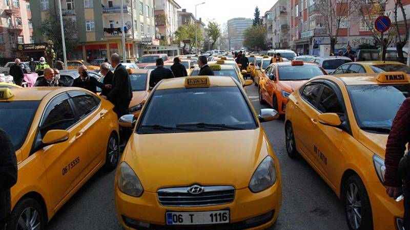 Ankara’da Taksicilerin iş durumları ve sorunları son dönemde tartışma konusu oldu!