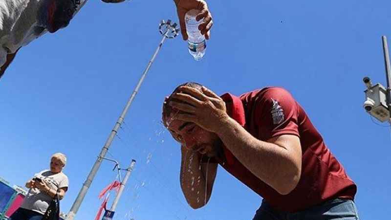 Dikkat !!! 31 Ağustos Perşembe Ankara’da Sıcaklar devam ediyor! Sıcaklık 36 Derece Dikkat !!!