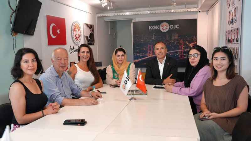 Koofi’den KGK ziyaretinde dünyaya destek çağrısı