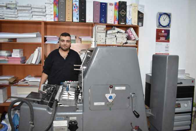 Yozgat Sürmeli Maatbası sahibi Gökhan Erdem Kalabalık; Geleceği parlak ama işçiliğinin kıymeti olmayan bir meslek; Matbaacılık