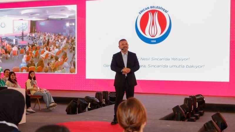 Sincan Belediyesinden YKS’de Derce Alanlara Ödül Töreni