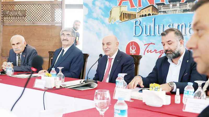 Keçiören'de gerçekleştirilen 'Ankara Buluşmaları' sürüyor