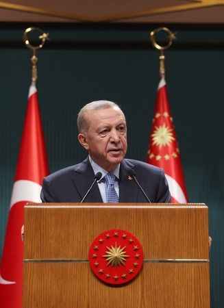 Cumhurbaşkanı Recep Tayyip Erdoğan’dan başörtülülere sataşanlara sert tepki!