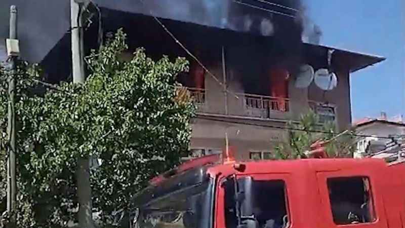 Kırıkkale'de Cezaevinden Çıktı, Babası Para Vermeyince Evi Ateşe Verdi