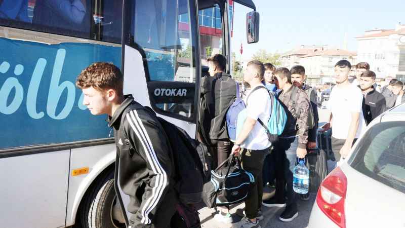 Ankara'da öğrencilere ücretsiz servis imkanı