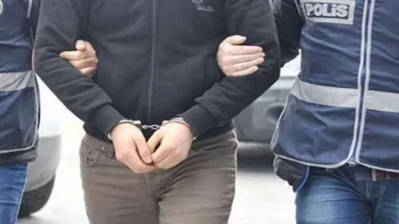FETÖ’den aranıyorlardı! Kıskıvrak yakalandı