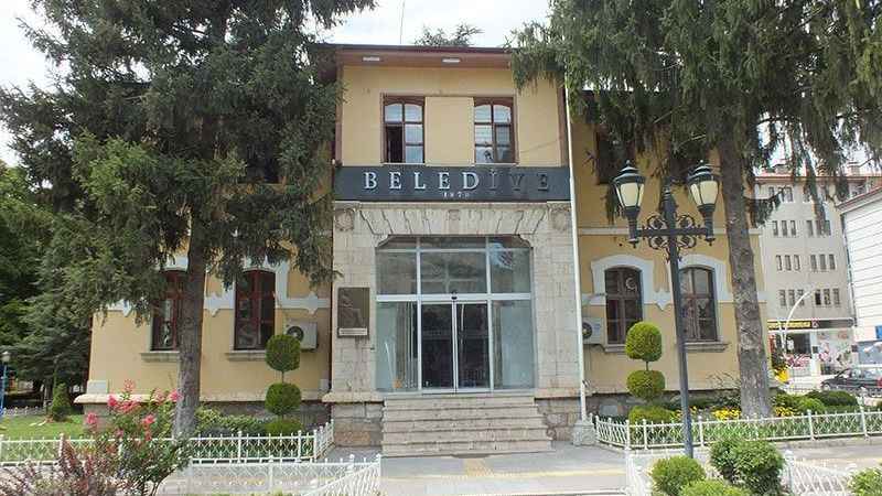 Tokat belediye başkanlığı beton baca, aydınlatma direği ve malzemeleri alımı yapılacak