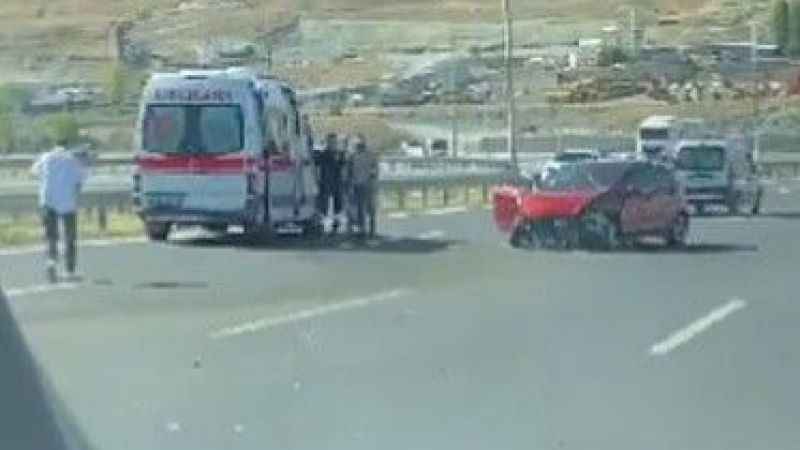 Ankara’nın Çeşitli İlçelerinde Yaşanan Trafik Kazaları