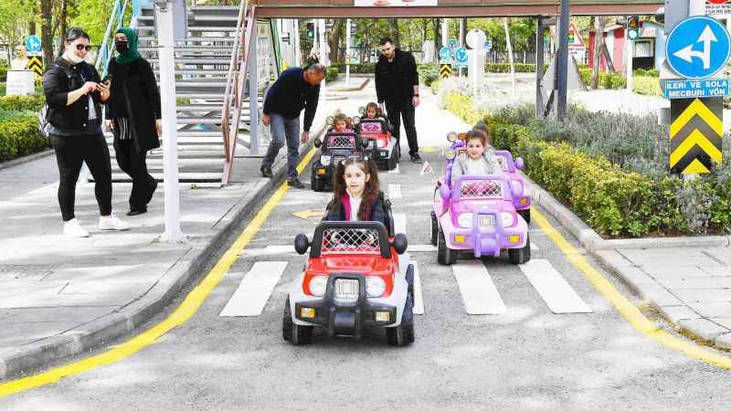 Ankara Büyükşehir Belediyesinin “Kurtuluş Parkı Trafik Eğitim Pisti”nde eğitimler yeniden başlıyor