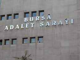 Bursa Adliyesi'nde Büyük Tepki: Daireler İki Kez Mi Satıldı?