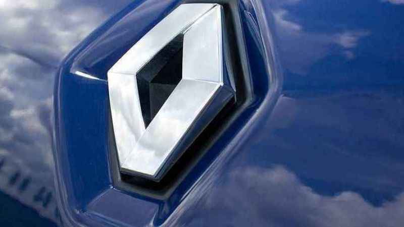 Kocaeli İcra Dairesi'nden 2002 Model Renault Marka Otomobil Satışa çıkarıldı
