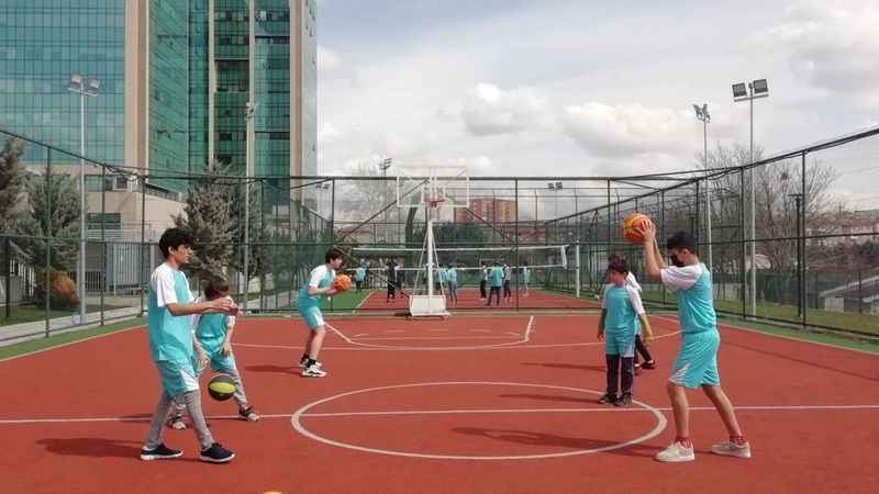 Altındağ’daki Gençler Sokaktan Spora Uçuşta