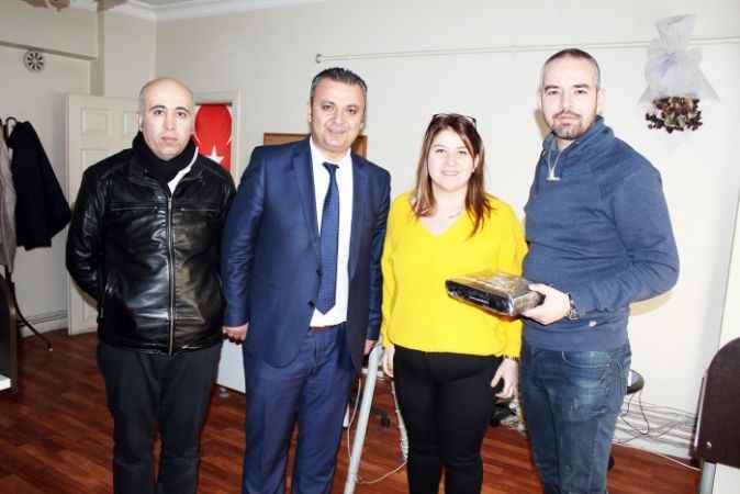 Tatlı kutlama