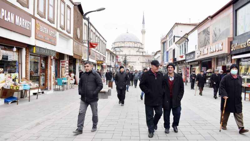 Yozgatlı emeklileri de ilgilendiren açıklama Bakan Işıkhan'dan geldi.. Zam yolda
