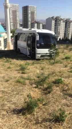 Ankara'da Servis Faciası Rögar Kapağıyla Önlendi