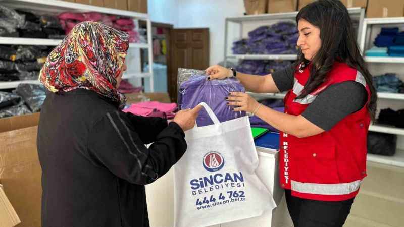 Sincan Belediyesi bildiğiniz gibi: 10 bin 717 öğrenciye ulaştılar