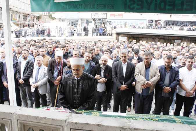 Yozgat'ta feci kazada vefat etmişti. 15 yaşındaki Nazik Nur'a acı veda..