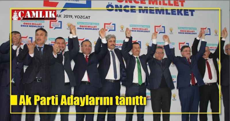 Ak parti adaylarını tanıttı