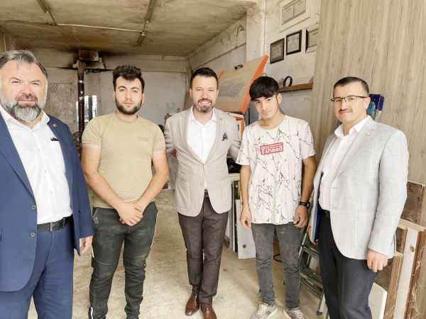 AK Parti’nin Yozgat'taki genç vekili Süleyman Şahan, ilçe ziyaretlerini sürdürüyor. Son durak Çekerek