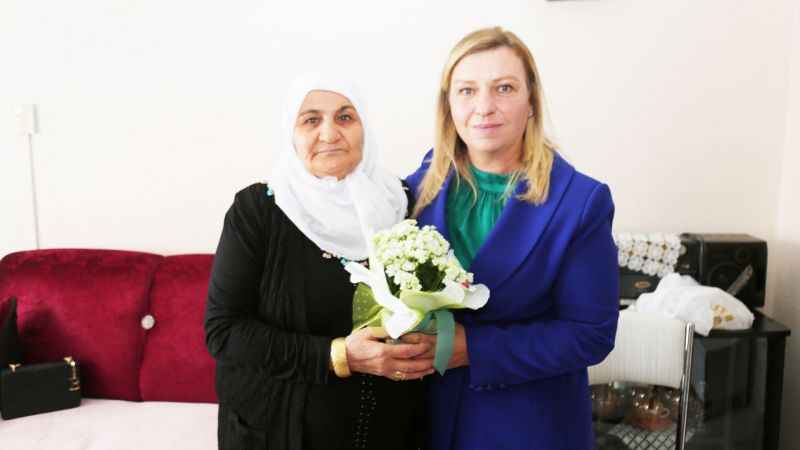 Yozgat Valisi Mehmet Ali Özkan’ın eşi Arzu Özkan Şehit ve Gazi Ailelerini yalnız bırakmadı